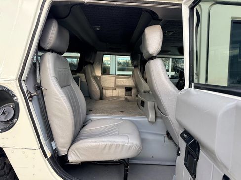 Used 1995 HUMMER H1 4-Door Wagon image 29