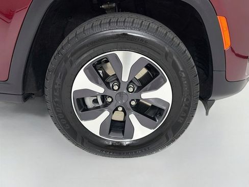 Used 2023 Jeep Grand Cherokee 4WD 4xe image 35