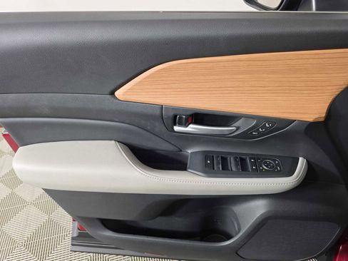 Used 2024 Toyota Grand Highlander Platinum image 29