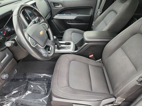 Used 2021 Chevrolet Colorado LT w/ LT Convenience Package image 13