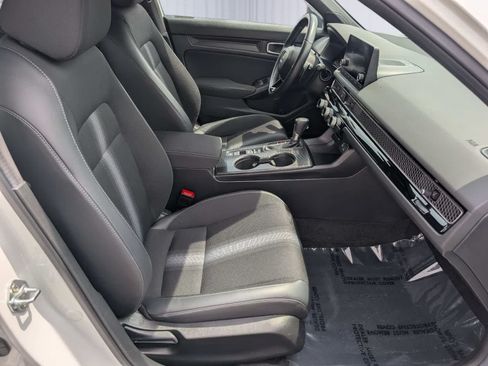Certified 2024 Honda Civic Sport image 11