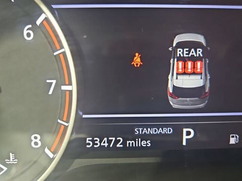 Used 2024 Nissan Rogue SV FWD image 17