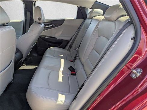 Used 2019 Chevrolet Malibu RS FWD image 17
