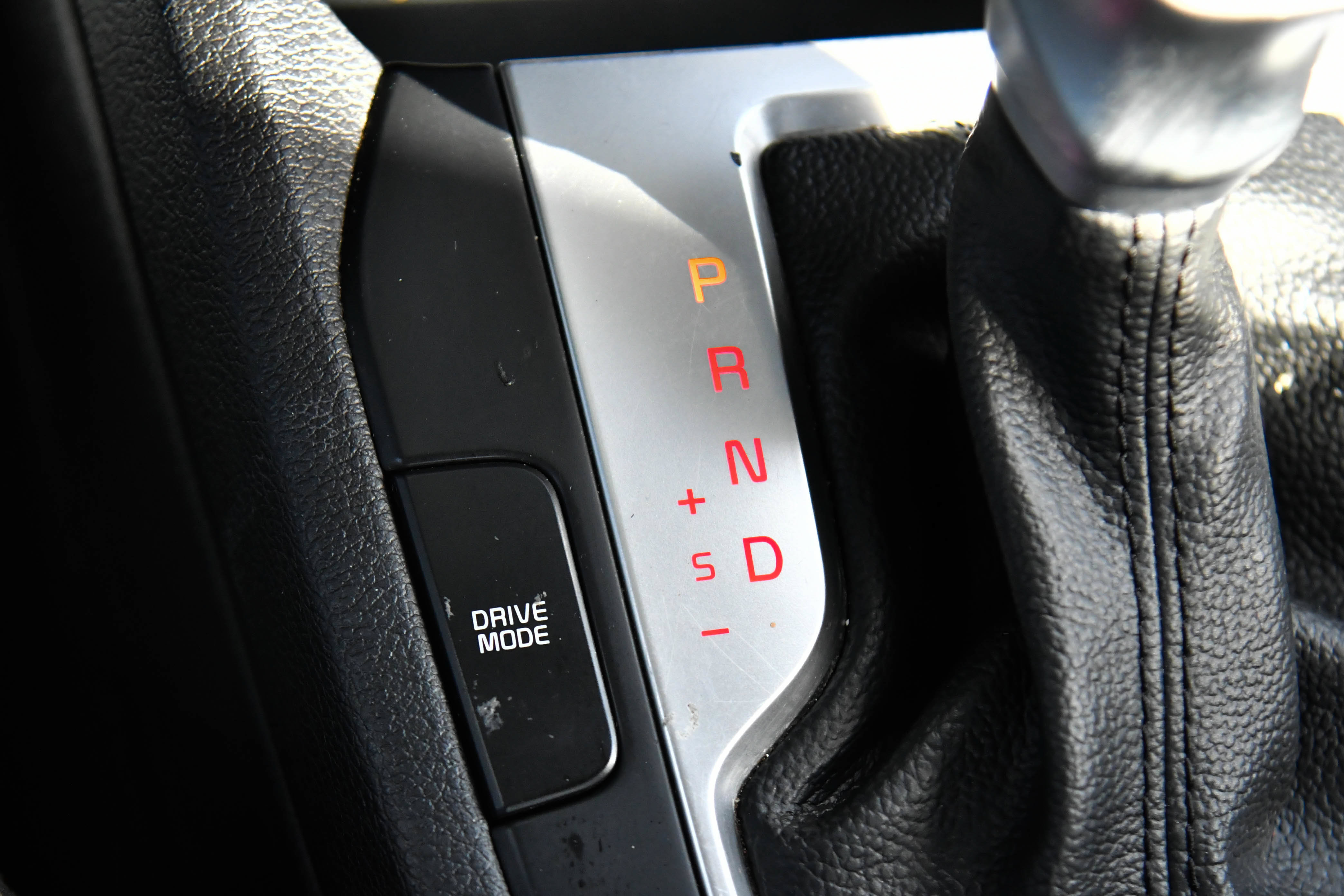 Used 2023 Kia Forte LXS FWD image 23