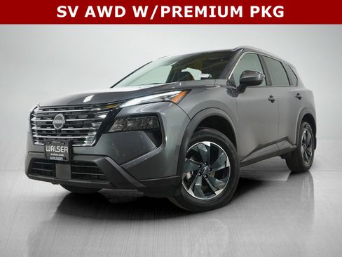 Used 2024 Nissan Rogue SV w/ SV Premium Package image 1