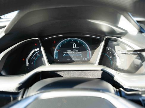 Used 2017 Honda Civic EX-T image 16