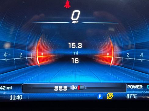 New 2026 Mercedes-Benz GLE 53 AMG 4MATIC Coupe image 33