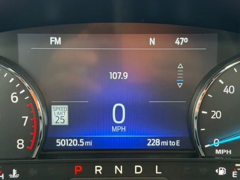 Used 2022 Ford Explorer ST-Line AWD/4WD image 23