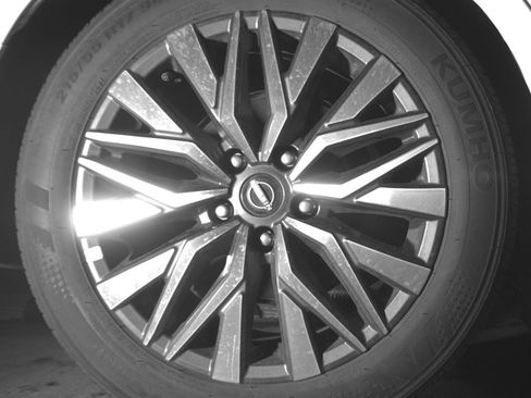 Used 2025 Nissan Altima 2.5 SV FWD image 15