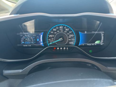 Used 2017 Ford C-MAX SE image 18