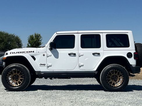 Used 2023 Jeep Wrangler Unlimited Rubicon 392 w/ Trailer Tow Package AWD/4WD image 6