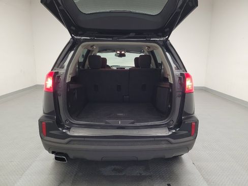 Used 2016 GMC Terrain SLE FWD image 29