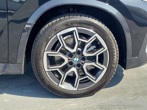 Used 2026 BMW X1 xDrive28i w/ Convenience Package AWD/4WD image 5