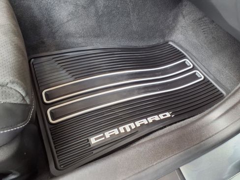 Used 2023 Chevrolet Camaro SS RWD image 16