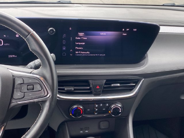 Certified 2024 Buick Encore GX Preferred FWD image 10