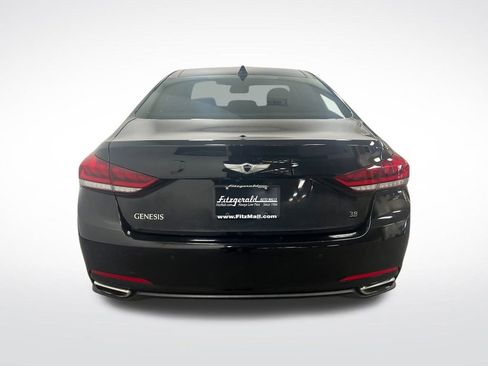 Used 2015 Hyundai Genesis 3.8 w/ Option Group 03 image 9