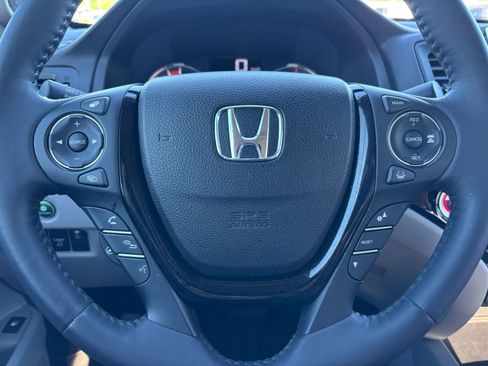 Used 2020 Honda Ridgeline RTL-E image 22