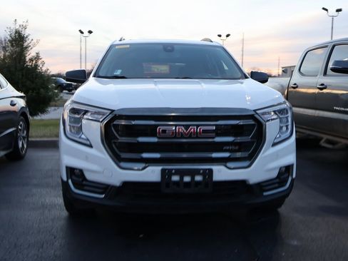 Used 2022 GMC Terrain AT4 w/ Tech Package image 5