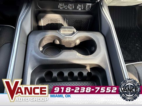New 2026 RAM 1500 Laramie AWD/4WD image 25