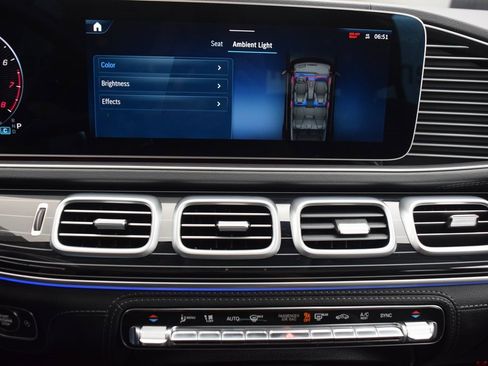 Used 2025 Mercedes-Benz GLE 350 4MATIC image 27