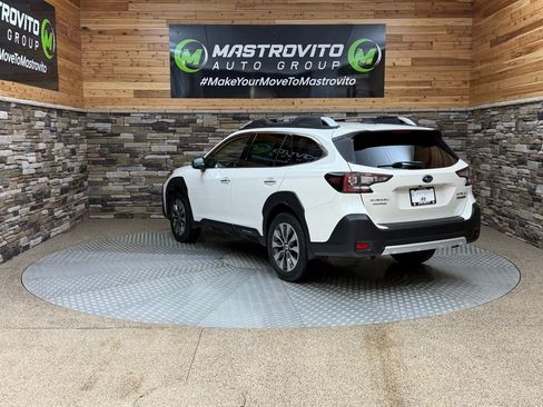 Used 2024 Subaru Outback Touring XT w/ Popular Package #2 AWD/4WD image 7