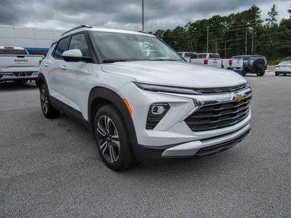 New 2025 Chevrolet TrailBlazer LT w/ Driver Confidence Package