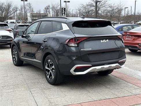 Used 2025 Kia Sportage EX w/ Premium Package image 4
