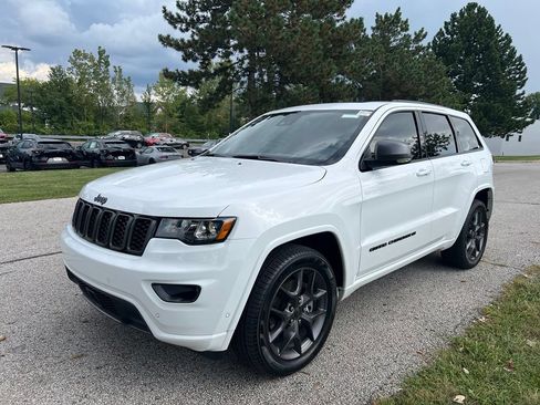 Used 2021 Jeep Grand Cherokee Limited w/ Quick Order Package 28K 80th AWD/4WD image 1