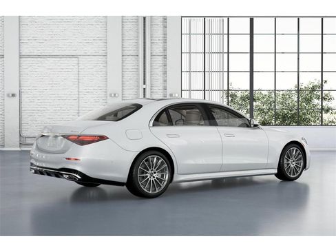 New 2025 Mercedes-Benz S 580 4MATIC Sedan image 20