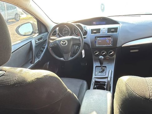 Used 2012 MAZDA MAZDA3 i Sport image 18