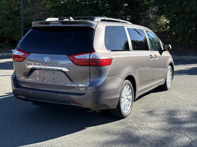 Used 2015 Toyota Sienna Limited Premium AWD/4WD image 2