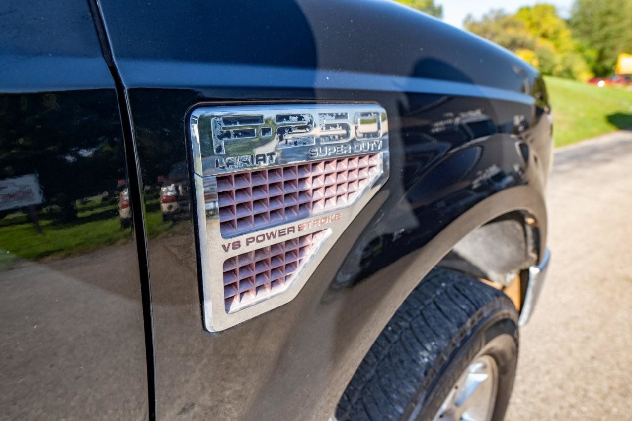 Used 2009 Ford F250 4x4 Crew Cab Super Duty image 13