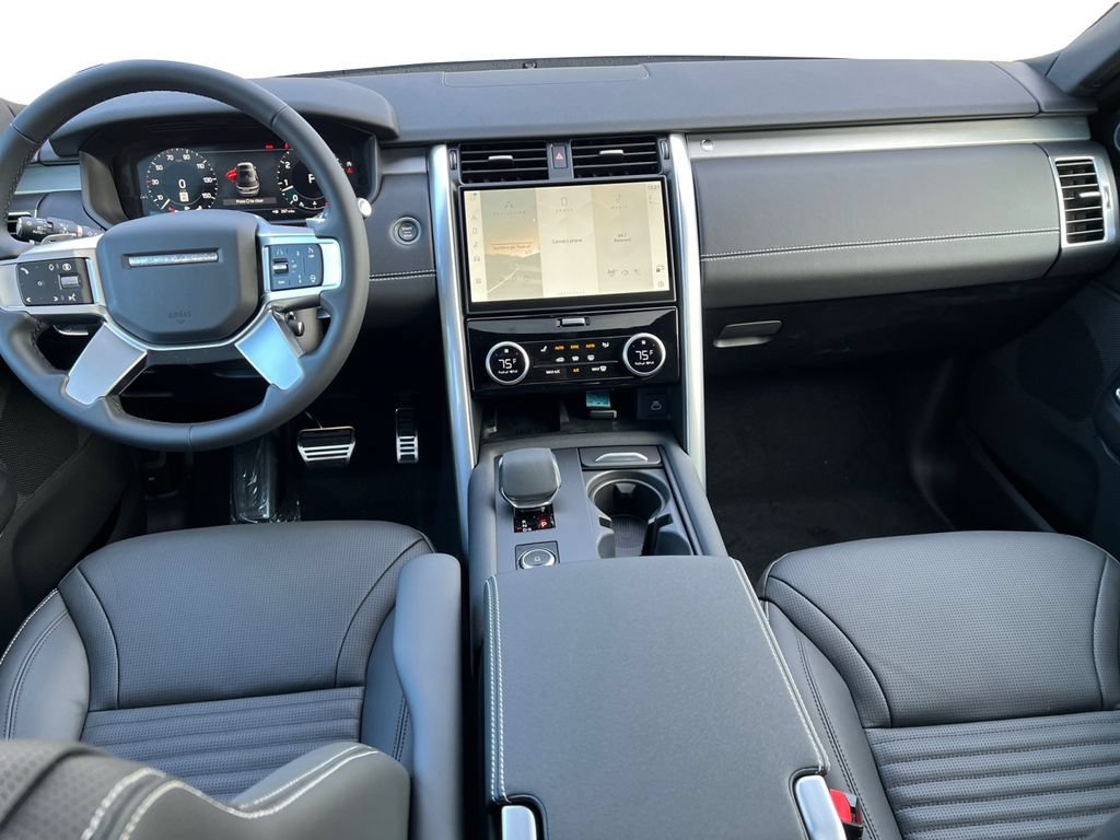 New 2025 Land Rover Discovery Dynamic SE AWD/4WD image 26