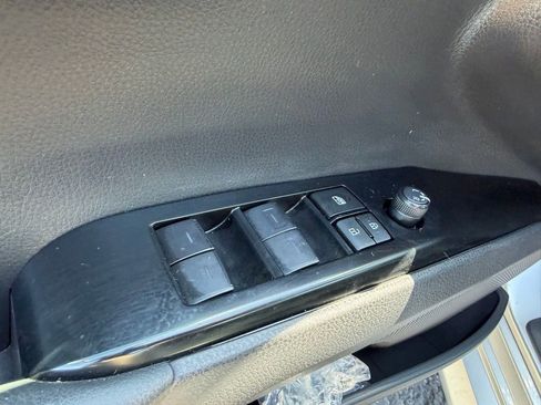Used 2025 Toyota Camry LE FWD image 20