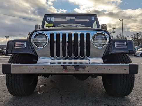 Used 2002 Jeep Wrangler Sahara image 4