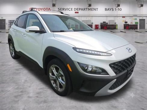 Used 2023 Hyundai Kona SEL w/ Cargo Package AWD/4WD image 4