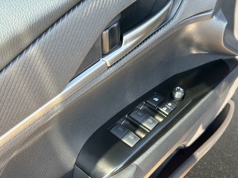 New 2026 Toyota Camry SE w/ Convenience Package FWD image 18