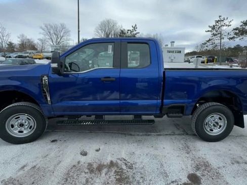 New 2026 Ford F250 XL w/ XL Chrome Package image 5