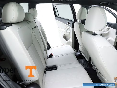 Used 2022 Volkswagen Tiguan SE R-Line FWD image 78