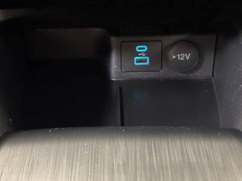 Used 2023 Ford Escape Active w/ Tech Pack #1 FWD image 38