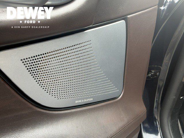 Used 2014 BMW 750Li RWD image 11
