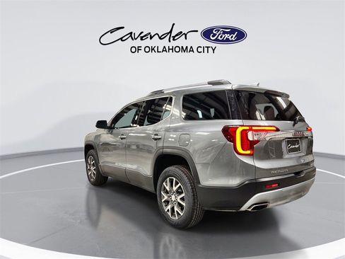 Used 2023 GMC Acadia SLE w/ Driver Convenience Package image 6