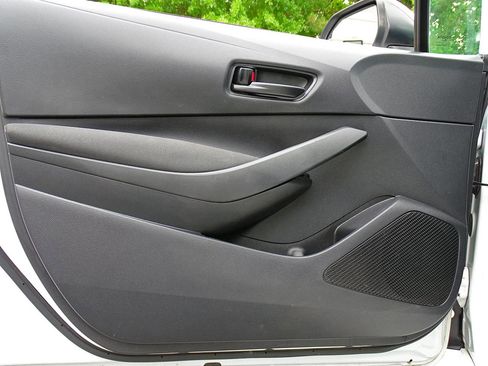 Used 2023 Toyota Corolla LE FWD image 26