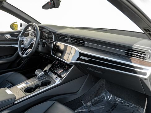 Used 2023 Audi A6 3.0T Premium w/ Convenience Package image 12