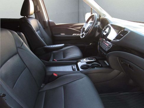 Certified 2022 Honda Pilot Elite image 9