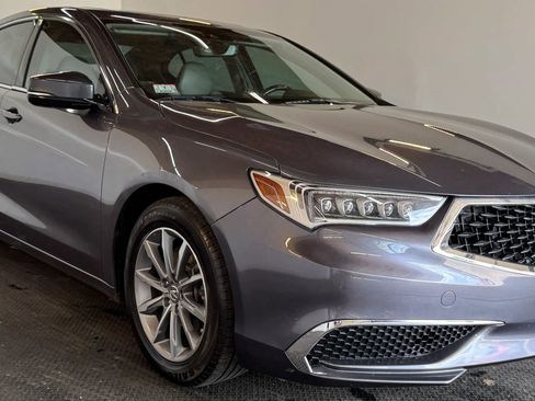 Used 2018 Acura TLX w/ Technology Package image 4