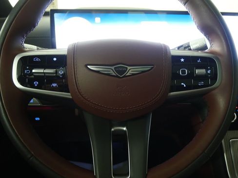 Used 2025 Genesis GV80 3.5T Prestige AWD/4WD image 21