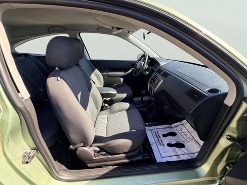 Used 2007 Ford Focus SES FWD image 21
