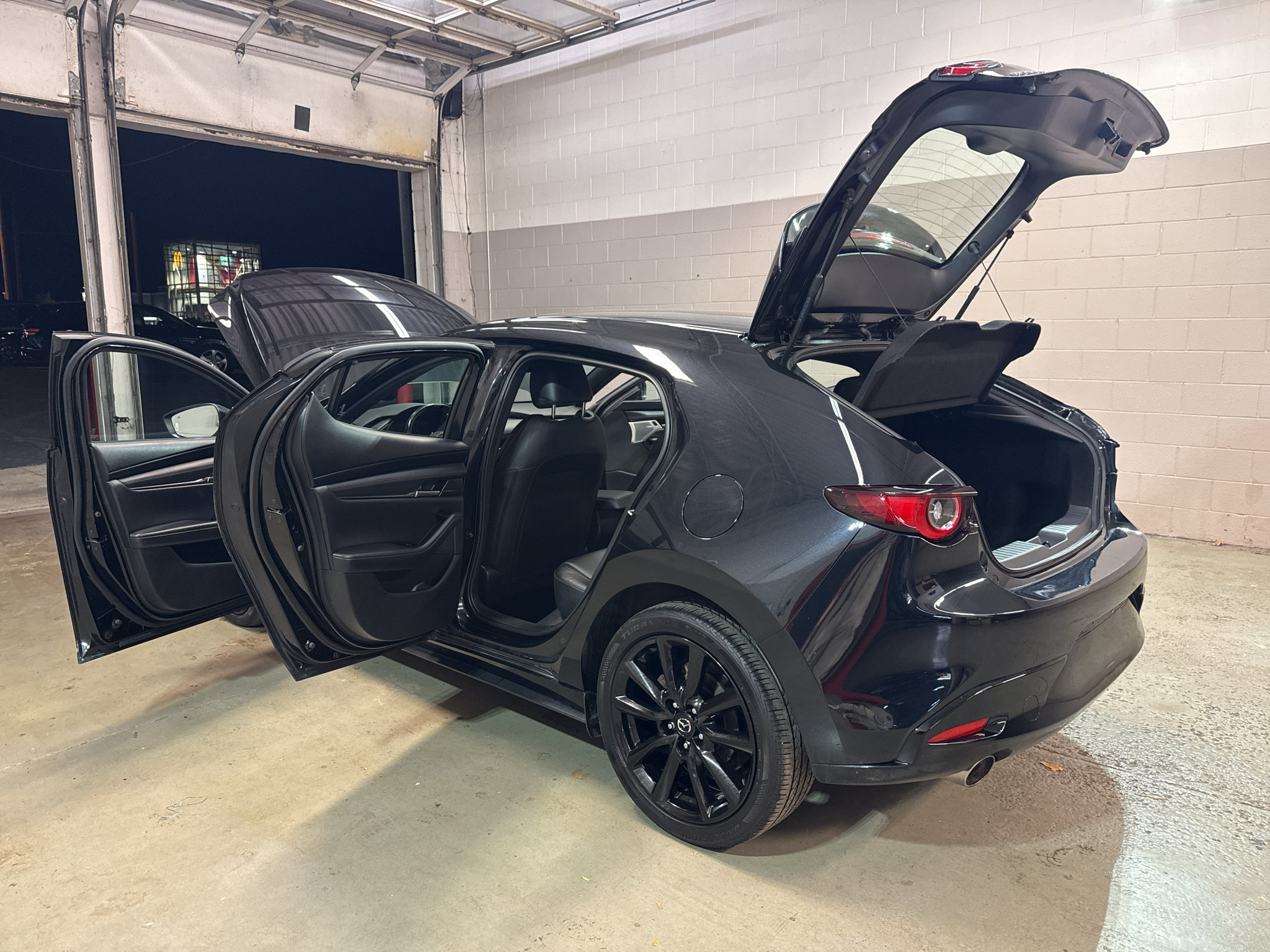 Used 2022 MAZDA MAZDA3 s AWD/4WD image 12