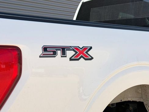 Used 2023 Ford F150 XL w/ STX Appearance Package RWD image 9